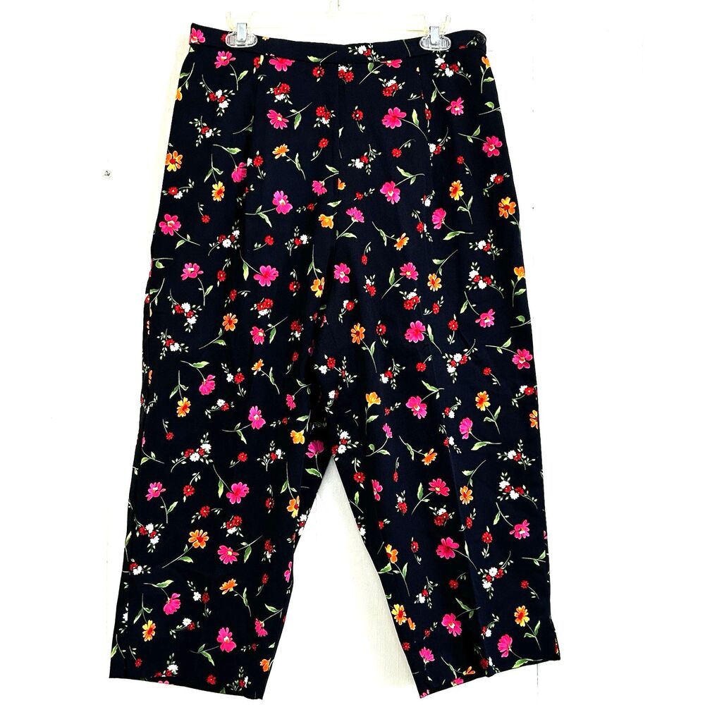 Vintage 90s Briggs New York Cropped Pants Size 16 Black Floral Hight Rise Pants